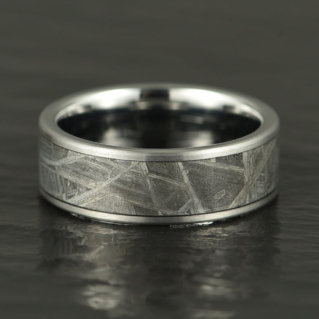 Muonionalusta Meteorite Tungsten Mens Wedding Band 8MM