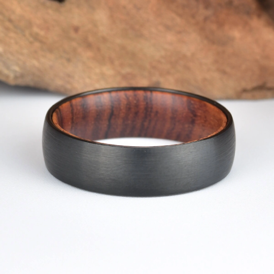 Snake Wood Tungsten Men's Wedding Band 8MM